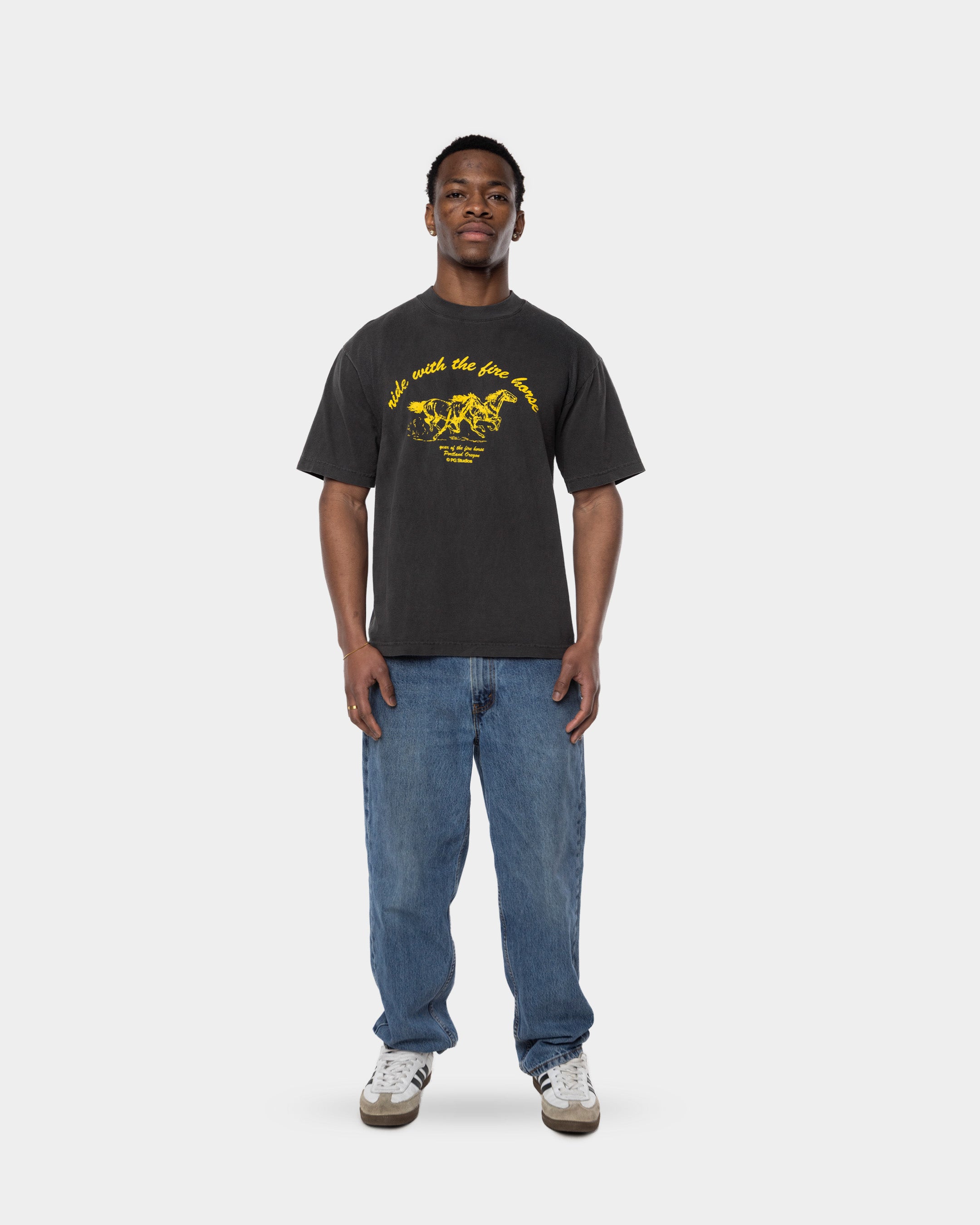 #color_vintage black