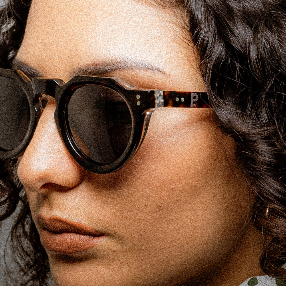 Hayward Frames