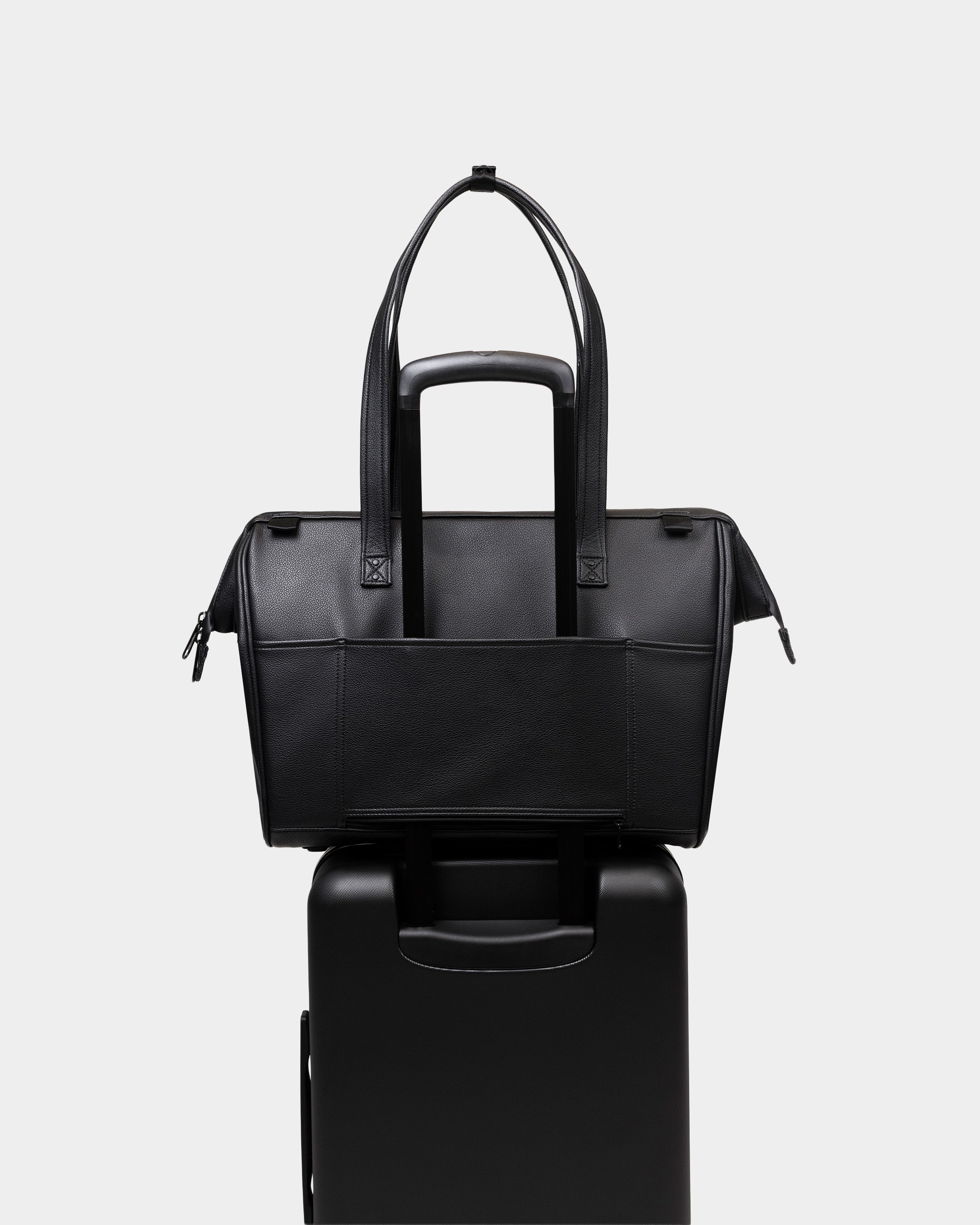 #color_black leatherlite