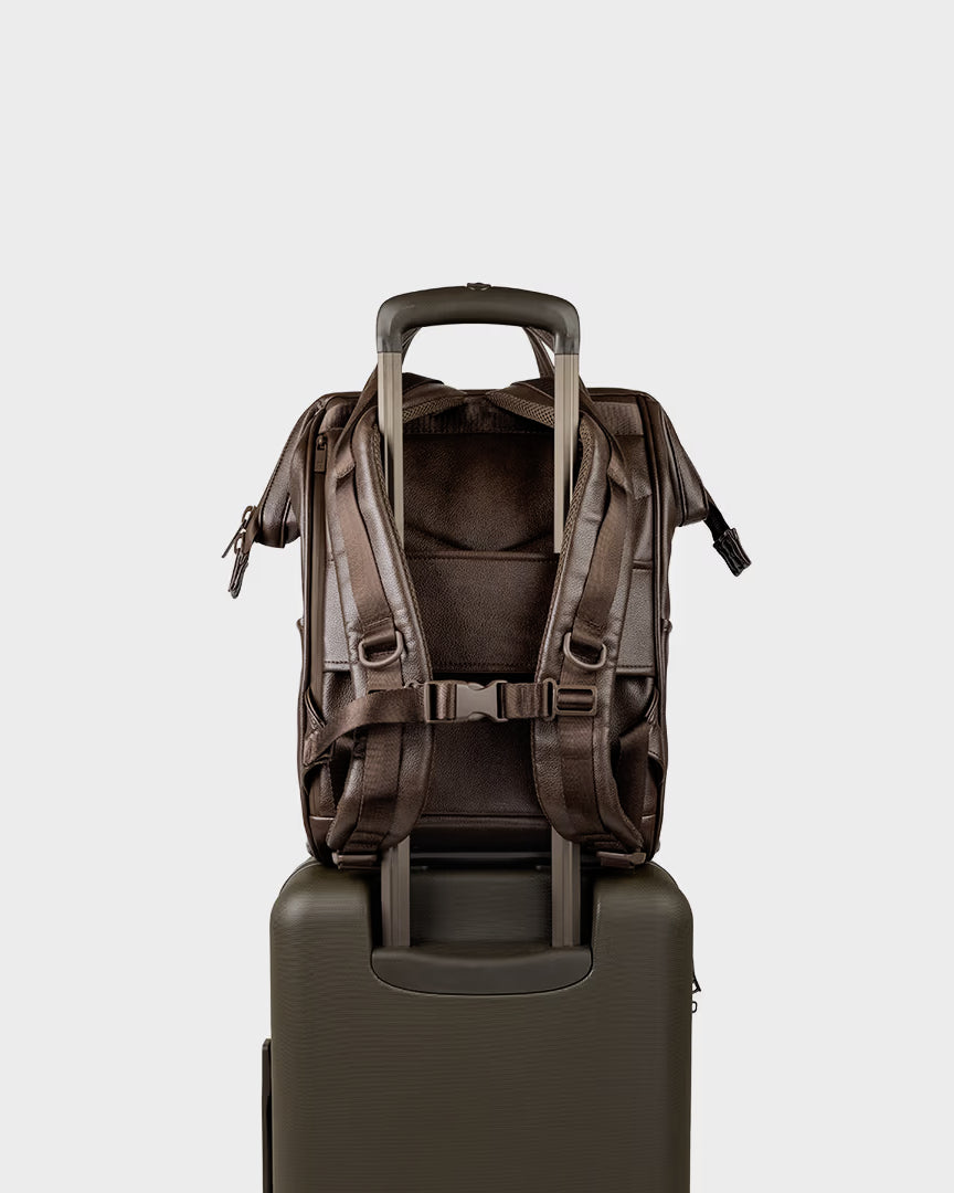 #color_walnut leatherlite