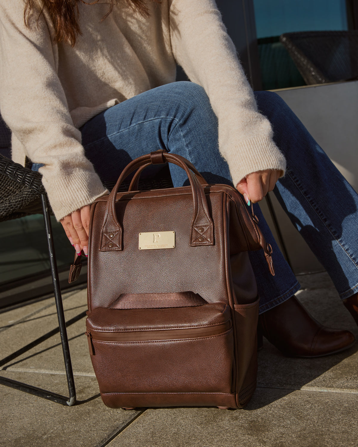 #color_walnut leatherlite