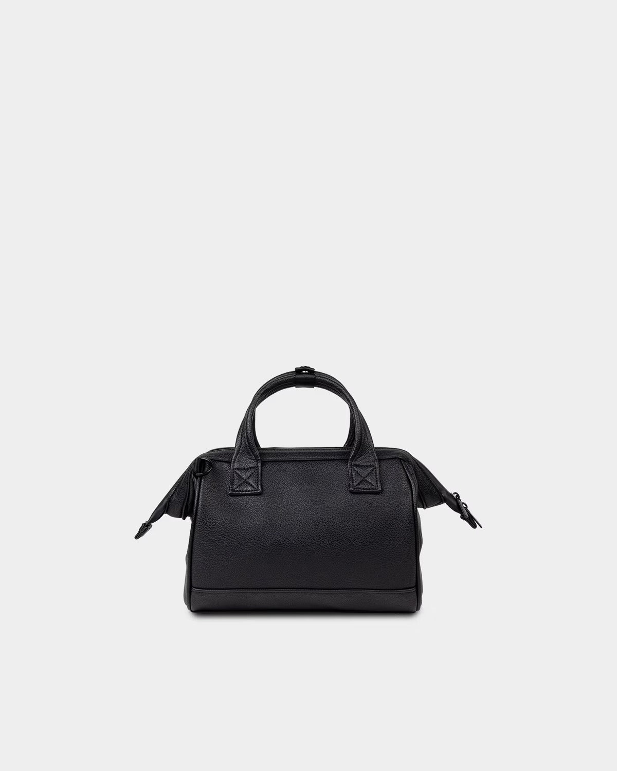 #color_black leatherlite