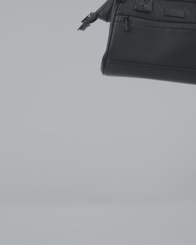 #color_black leatherlite